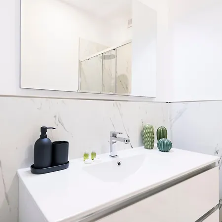 Lägenhet Easylife - Elegante E Rifinito Vista Duomo In Piazza San Babila