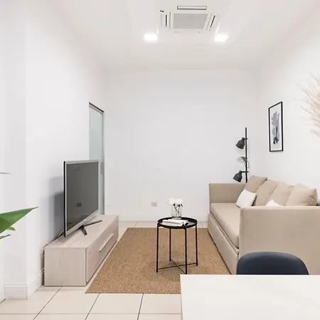 Easylife - Elegante E Rifinito Vista Duomo In Piazza San Babila Διαμέρισμα *